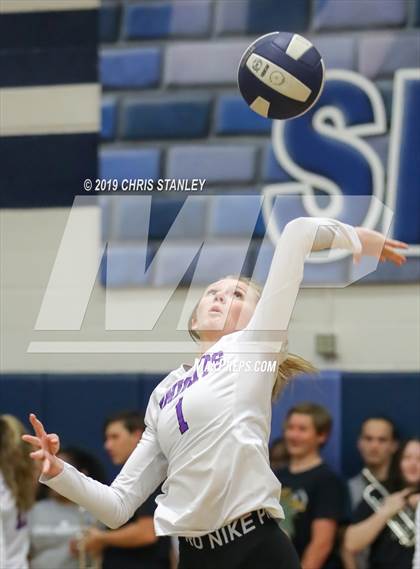 Thumbnail 3 in Deer Valley vs Lake Havasu (AIA 4A Round 1 Playoff) photogallery.