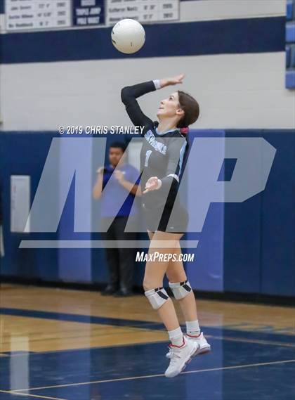 Thumbnail 3 in Deer Valley vs Lake Havasu (AIA 4A Round 1 Playoff) photogallery.