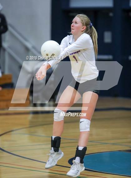 Thumbnail 3 in Deer Valley vs Lake Havasu (AIA 4A Round 1 Playoff) photogallery.