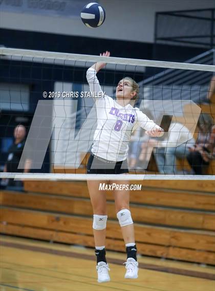 Thumbnail 2 in Deer Valley vs Lake Havasu (AIA 4A Round 1 Playoff) photogallery.