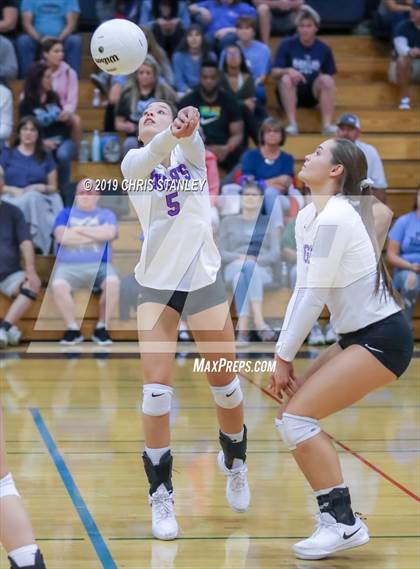 Thumbnail 3 in Deer Valley vs Lake Havasu (AIA 4A Round 1 Playoff) photogallery.