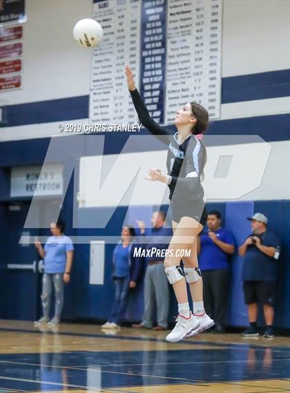 Thumbnail 1 in Deer Valley vs Lake Havasu (AIA 4A Round 1 Playoff) photogallery.
