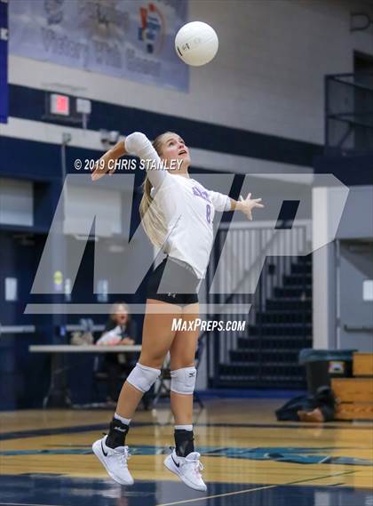 Thumbnail 1 in Deer Valley vs Lake Havasu (AIA 4A Round 1 Playoff) photogallery.