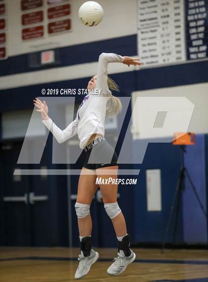 Thumbnail 3 in Deer Valley vs Lake Havasu (AIA 4A Round 1 Playoff) photogallery.