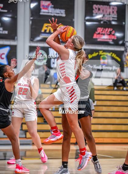 Thumbnail 1 in Tuckerman vs Newport (3A-2 District Tournament) photogallery.