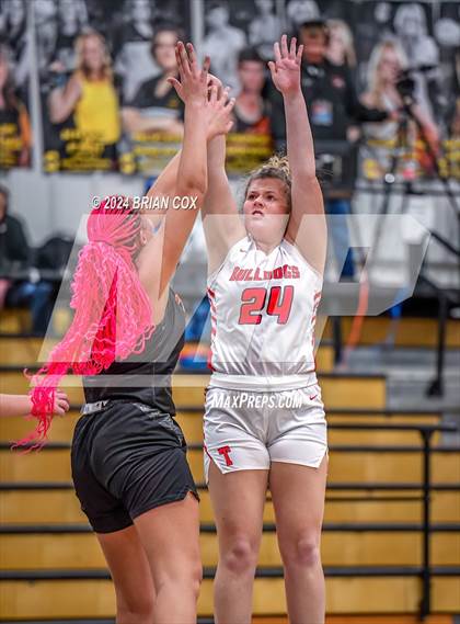 Thumbnail 2 in Tuckerman vs Newport (3A-2 District Tournament) photogallery.