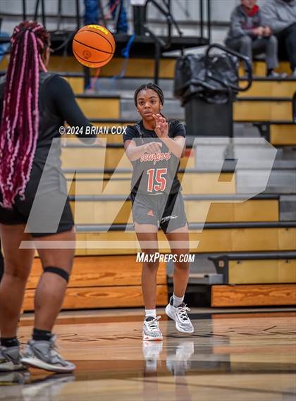 Thumbnail 2 in Tuckerman vs Newport (3A-2 District Tournament) photogallery.