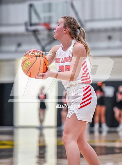 Thumbnail 2 in Tuckerman vs Newport (3A-2 District Tournament) photogallery.