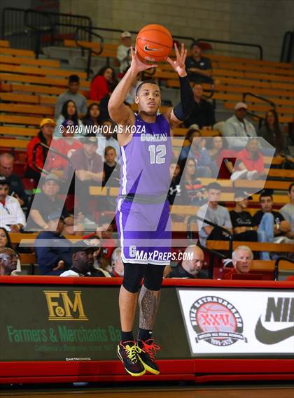 Thumbnail 1 in Rancho Christian vs. Gonzaga (Nike Extravaganza) photogallery.