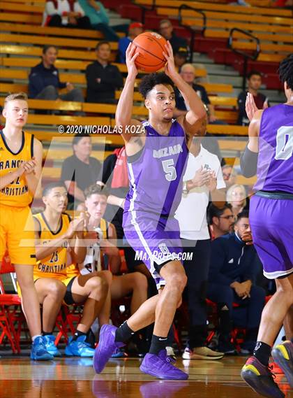 Thumbnail 3 in Rancho Christian vs. Gonzaga (Nike Extravaganza) photogallery.