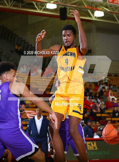 Thumbnail 1 in Rancho Christian vs. Gonzaga (Nike Extravaganza) photogallery.