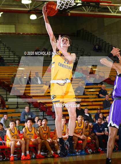 Thumbnail 1 in Rancho Christian vs. Gonzaga (Nike Extravaganza) photogallery.