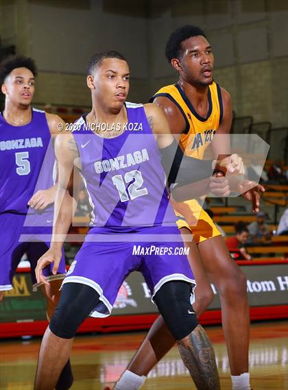 Thumbnail 1 in Rancho Christian vs. Gonzaga (Nike Extravaganza) photogallery.