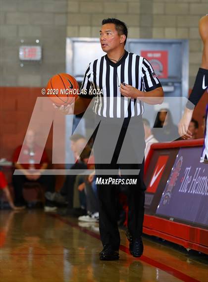 Thumbnail 2 in Rancho Christian vs. Gonzaga (Nike Extravaganza) photogallery.