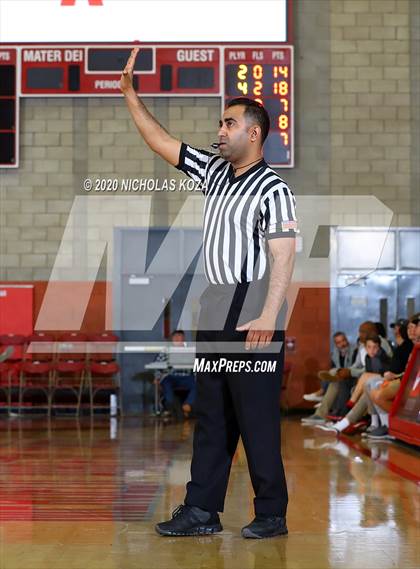 Thumbnail 3 in Rancho Christian vs. Gonzaga (Nike Extravaganza) photogallery.