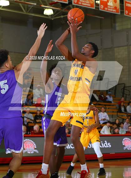Thumbnail 1 in Rancho Christian vs. Gonzaga (Nike Extravaganza) photogallery.