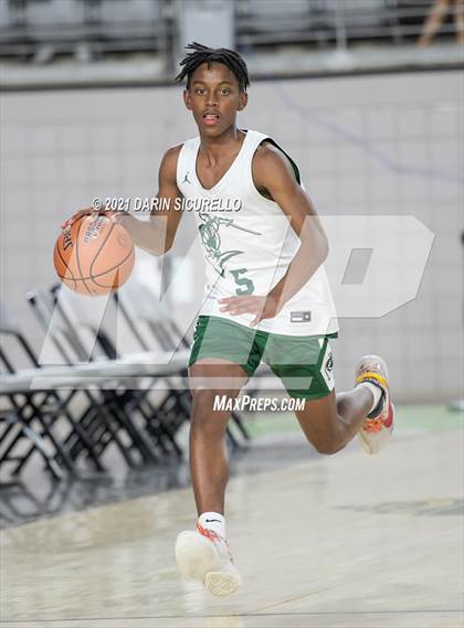 Thumbnail 1 in Bishop O'Dowd vs  Strake Jesuit (Section 7 Arizona Tournament) photogallery.