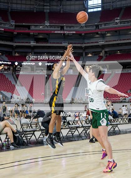 Thumbnail 3 in Bishop O'Dowd vs  Strake Jesuit (Section 7 Arizona Tournament) photogallery.