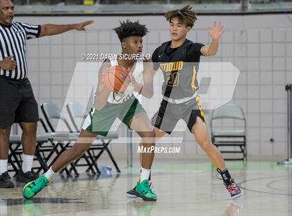 Thumbnail 2 in Bishop O'Dowd vs  Strake Jesuit (Section 7 Arizona Tournament) photogallery.