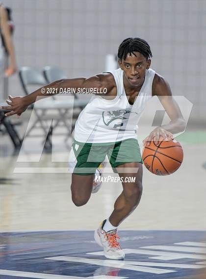 Thumbnail 3 in Bishop O'Dowd vs  Strake Jesuit (Section 7 Arizona Tournament) photogallery.