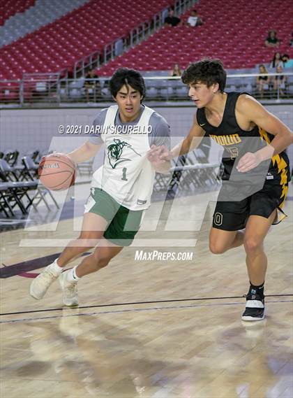 Thumbnail 3 in Bishop O'Dowd vs  Strake Jesuit (Section 7 Arizona Tournament) photogallery.