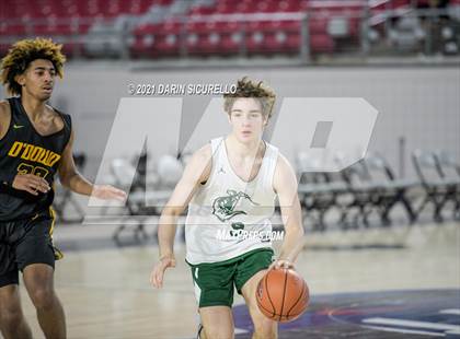 Thumbnail 2 in Bishop O'Dowd vs  Strake Jesuit (Section 7 Arizona Tournament) photogallery.