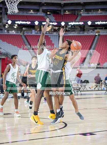 Thumbnail 3 in Bishop O'Dowd vs  Strake Jesuit (Section 7 Arizona Tournament) photogallery.