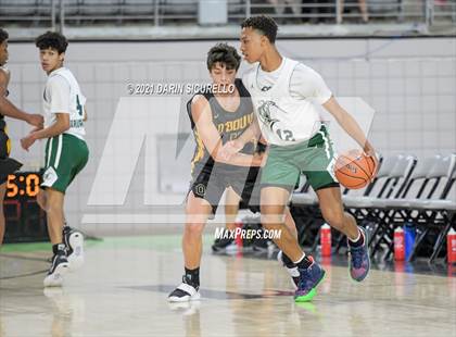 Thumbnail 2 in Bishop O'Dowd vs  Strake Jesuit (Section 7 Arizona Tournament) photogallery.
