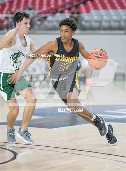Thumbnail 2 in Bishop O'Dowd vs  Strake Jesuit (Section 7 Arizona Tournament) photogallery.