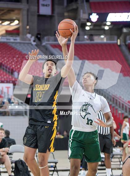 Thumbnail 1 in Bishop O'Dowd vs  Strake Jesuit (Section 7 Arizona Tournament) photogallery.