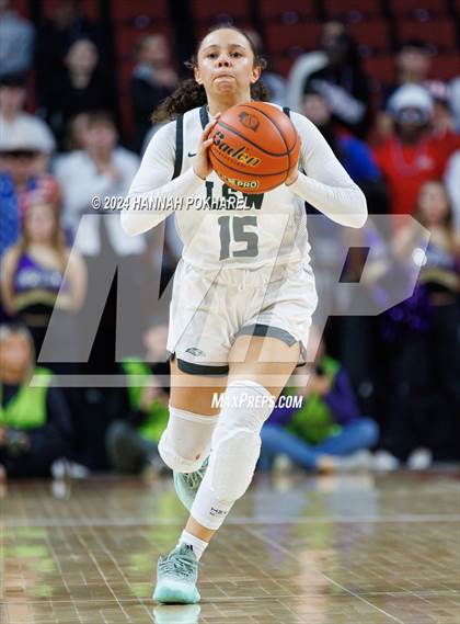 Thumbnail 3 in Lincoln Southwest vs. Bellevue West (NSAA Class A Semifinal) photogallery.
