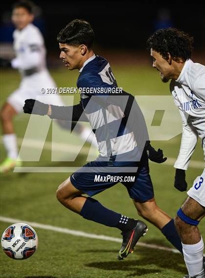 Thumbnail 2 in Roaring Fork vs Atlas Preparatory School (CHSAA 3A Semifinal) photogallery.