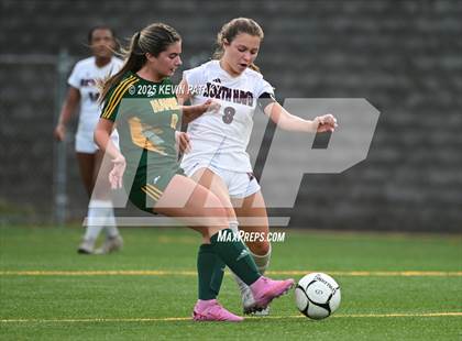 Thumbnail 2 in North Haven @ Hamden photogallery.