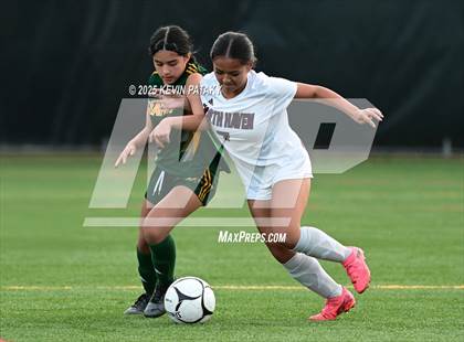 Thumbnail 2 in North Haven @ Hamden photogallery.