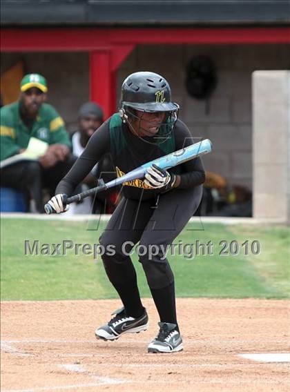 Thumbnail 1 in Banning vs. Narbonne (CIF LA City Invitational Final) photogallery.