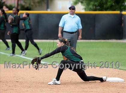 Thumbnail 3 in Banning vs. Narbonne (CIF LA City Invitational Final) photogallery.
