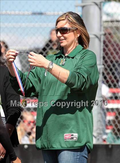 Thumbnail 2 in Banning vs. Narbonne (CIF LA City Invitational Final) photogallery.