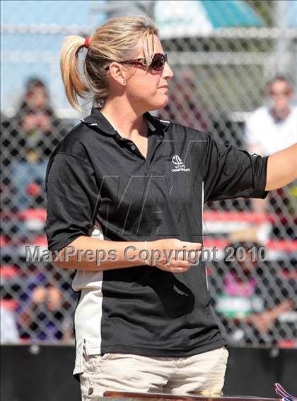 Thumbnail 2 in Banning vs. Narbonne (CIF LA City Invitational Final) photogallery.