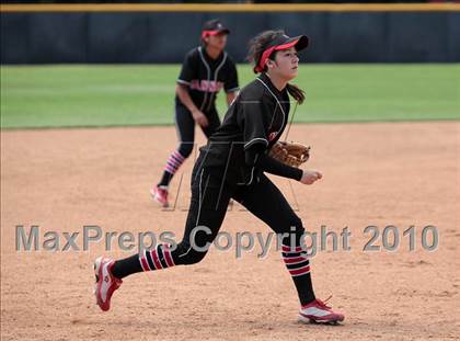 Thumbnail 2 in Banning vs. Narbonne (CIF LA City Invitational Final) photogallery.