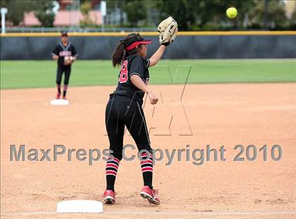 Thumbnail 3 in Banning vs. Narbonne (CIF LA City Invitational Final) photogallery.