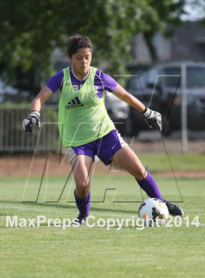Thumbnail 3 in Vacaville Christian @ Bradshaw Christian (Senior Night) photogallery.