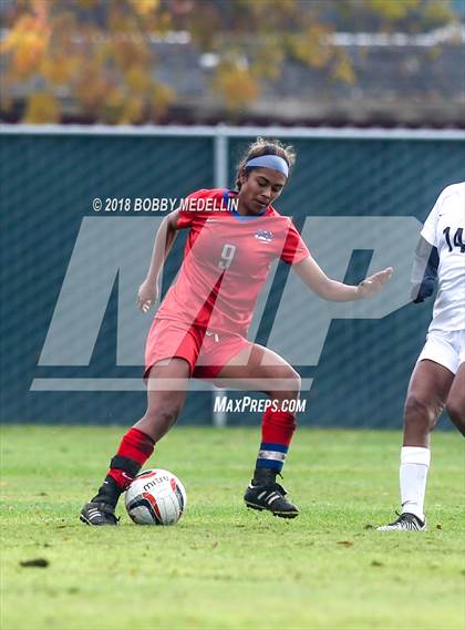 Thumbnail 1 in Buchanan vs. Sanger photogallery.