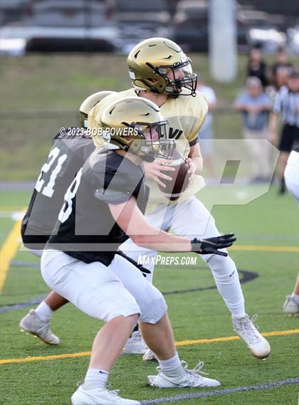Thumbnail 3 in Georgetown Prep @ Paul VI photogallery.