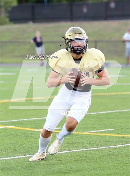 Thumbnail 3 in Georgetown Prep @ Paul VI photogallery.