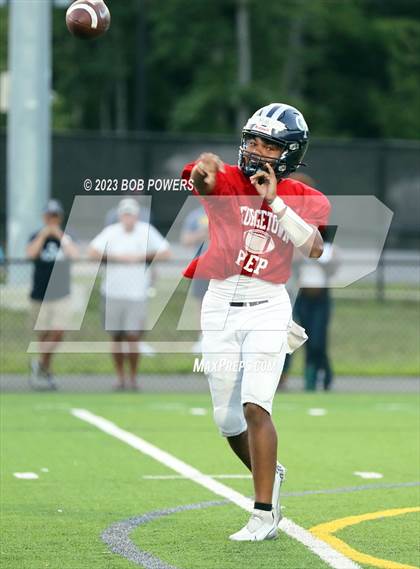 Thumbnail 3 in Georgetown Prep @ Paul VI photogallery.