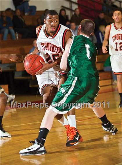 Thumbnail 1 in Stoughton vs. Mansfield (Hockomock League Winter Classic) photogallery.