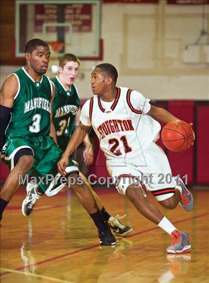 Thumbnail 1 in Stoughton vs. Mansfield (Hockomock League Winter Classic) photogallery.