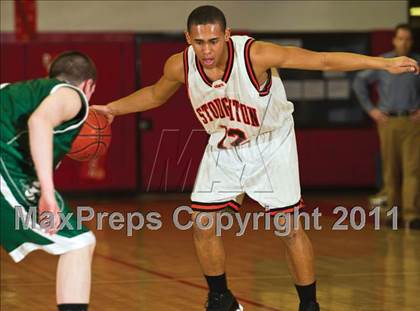 Thumbnail 3 in Stoughton vs. Mansfield (Hockomock League Winter Classic) photogallery.