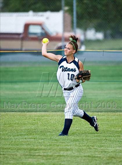 Thumbnail 2 in Bingham vs Syracuse (5A State Tournament) photogallery.