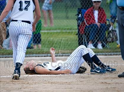 Thumbnail 1 in Bingham vs Syracuse (5A State Tournament) photogallery.